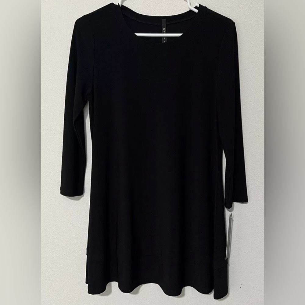 NEW IC BY CONNIE K Size Small Slinky Stretch Knit 3/4 Sleeve Tunic Top Black